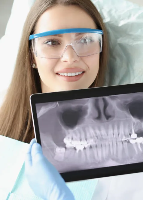 woman smiling at xray